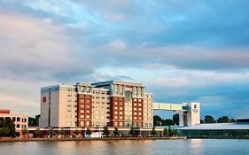 Sheraton Erie Bayfront Hotel Erie Pa 4*